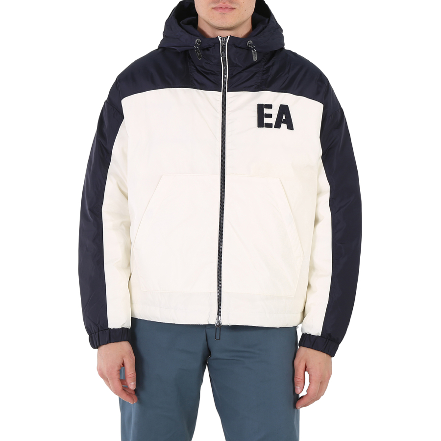 pleegouders erectie Giet Emporio Armani Men's EA Logo Nylon Down Jacket | World of Watches
